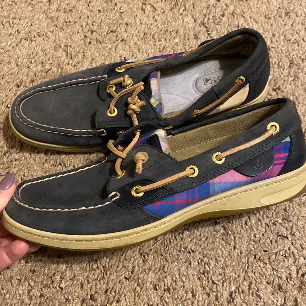 Sperry topsider loafers, navy leather and plaid. Great condition. Size 8